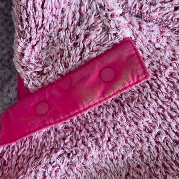 Women’s Patagonia Pullover - Picture 4 of 8